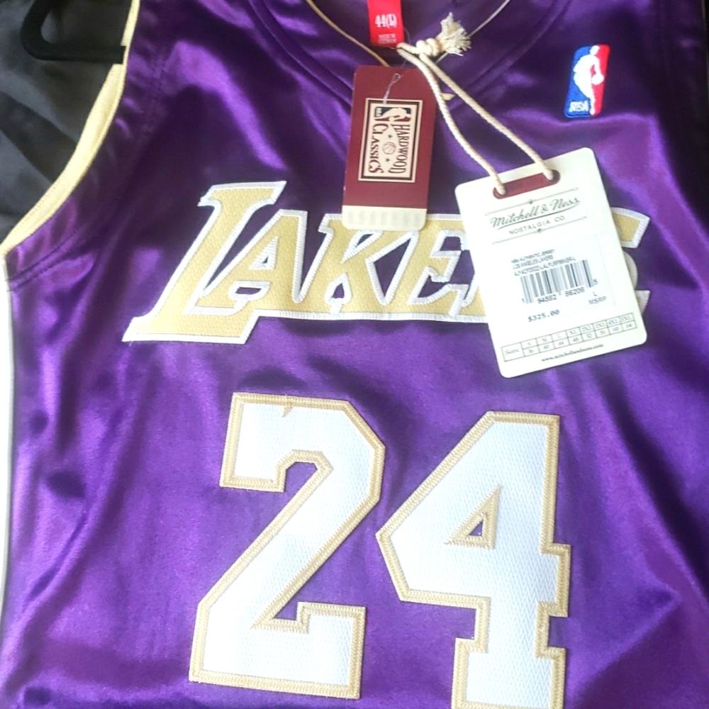 Mitchell&Ness Authentic NBA hardwood Classic Purple Kobe Bryant jersey